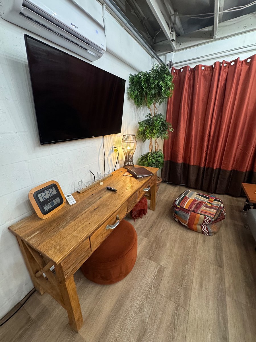 50 inc ROKU smart tv