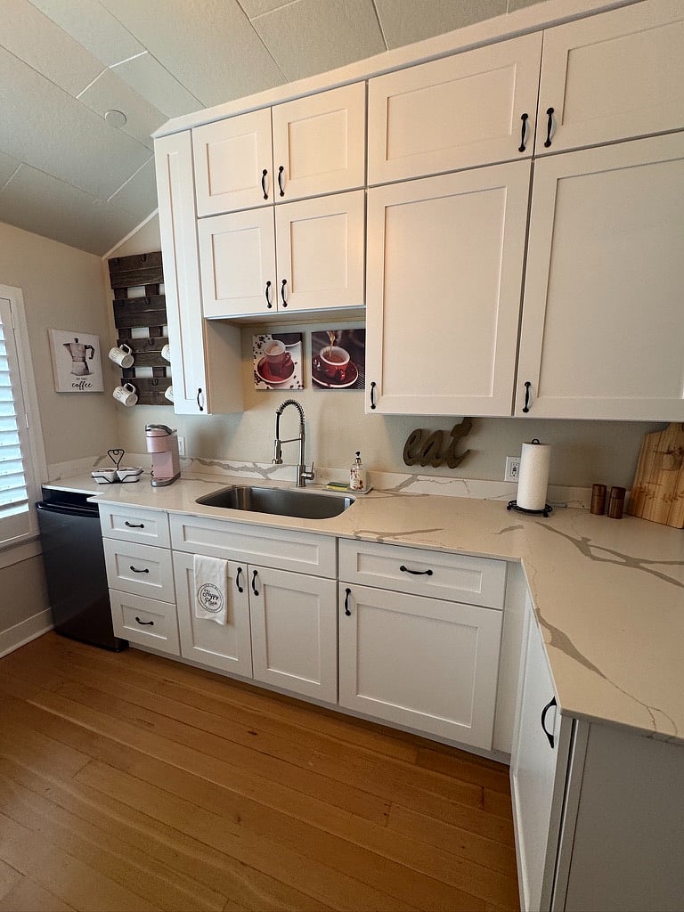 Unit B Kitchen workstation