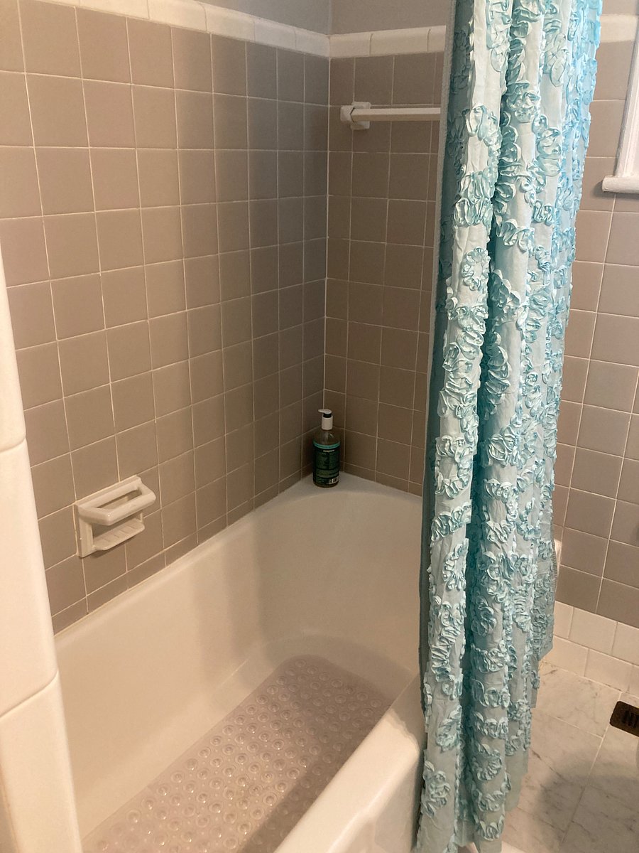 Bathroom with tub/shower combo