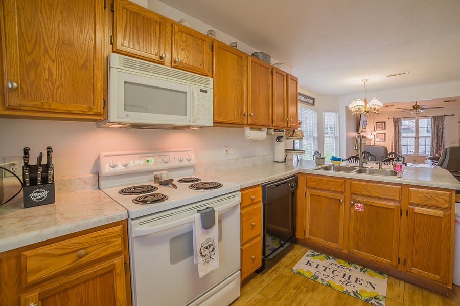 Fully stocked kitchen