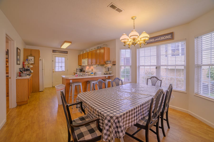 Dining table for 6 and barstools for 3