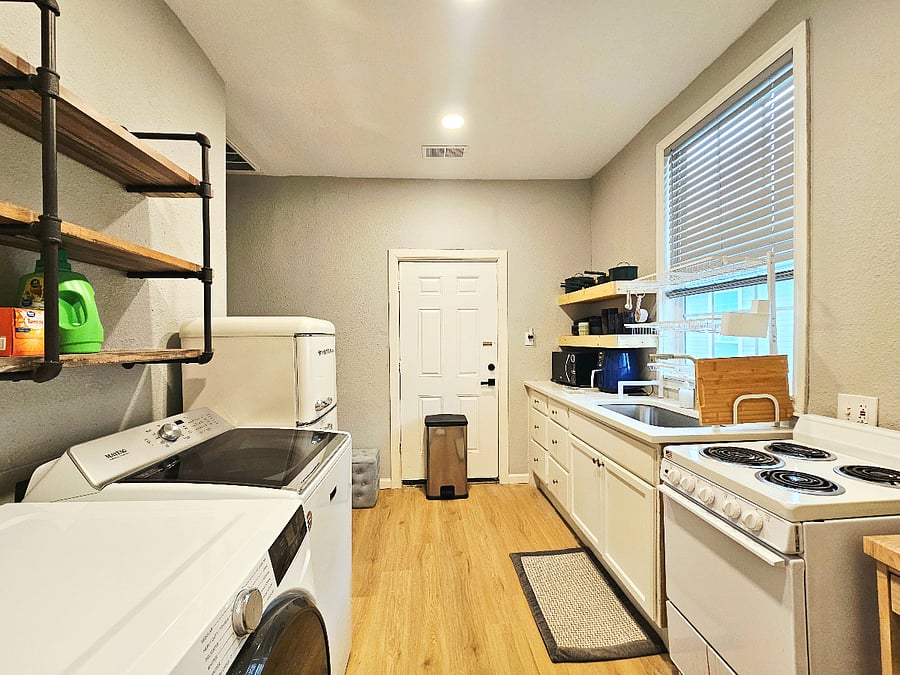 Furnished Finder property 955827_1 photo 9