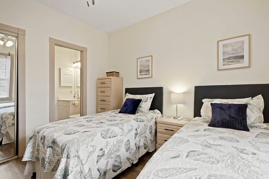 The memory foam mattresses are very comfortable.