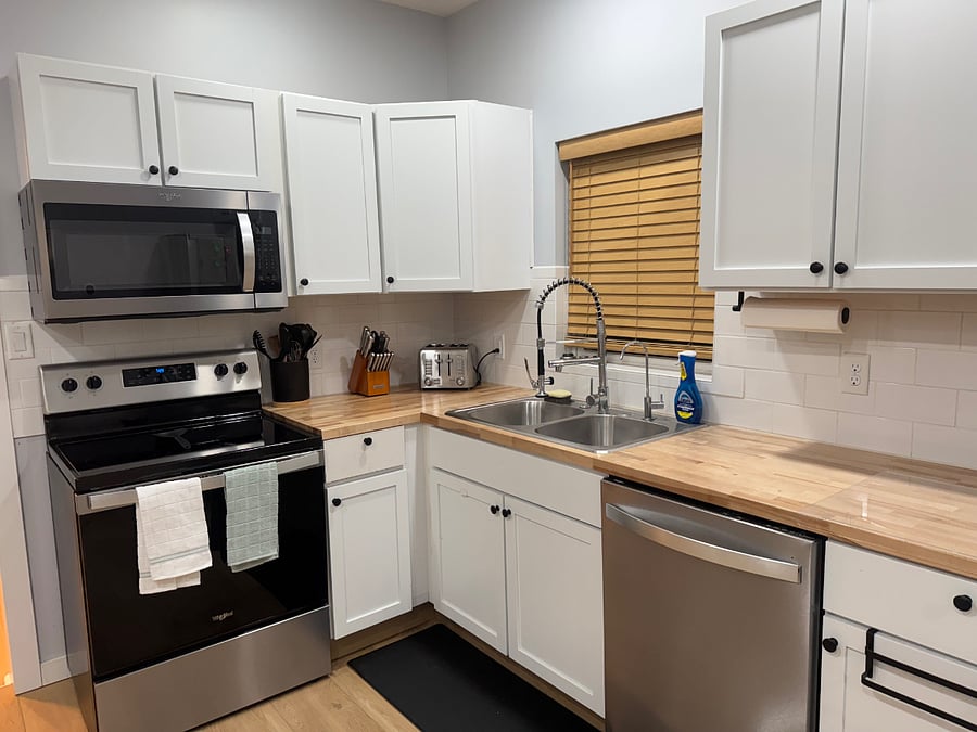 Kitchen (2)