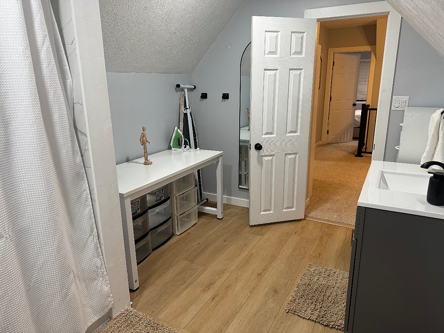 Upstairs Bathroom