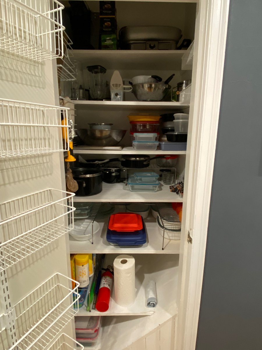 Kitchen (Utensil Pantry)