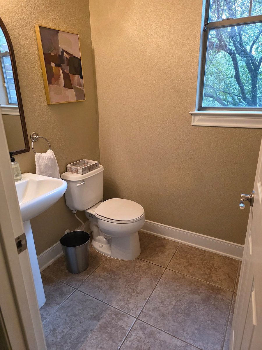 Furnished Finder property 955886_1 photo 21
