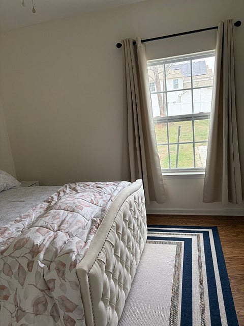 Ensuite Bedroom with Queen Bed and shades