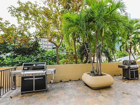 BBQs at Aloha Drive Building