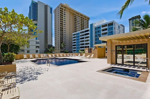 Pool at Lewers St Building