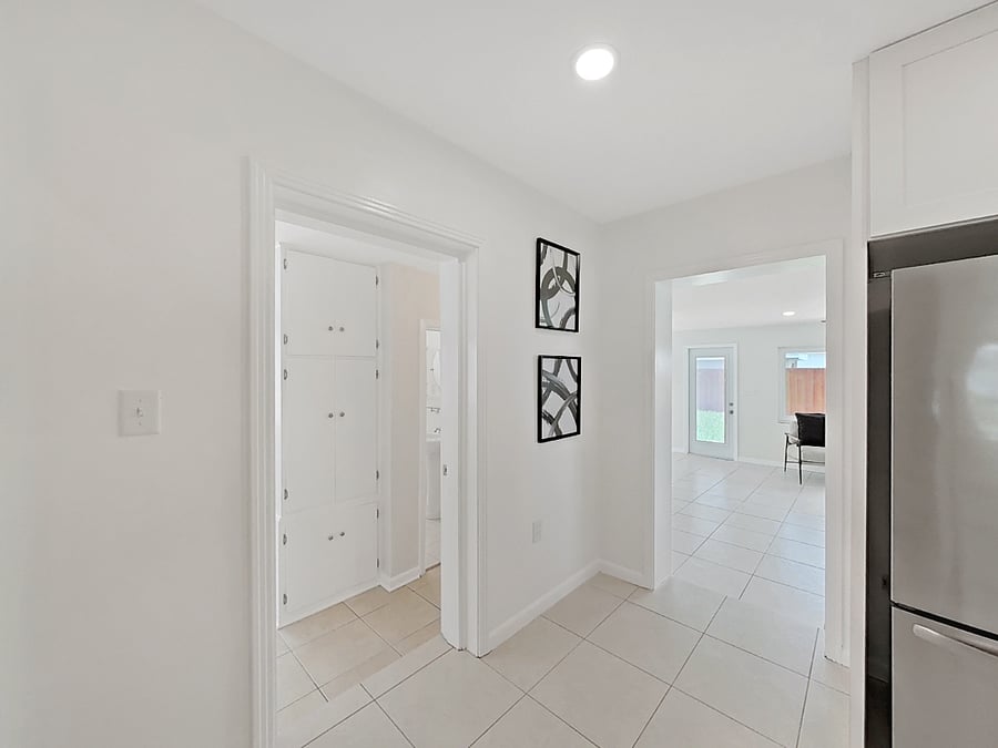 Furnished Finder property 956077_1 photo 8
