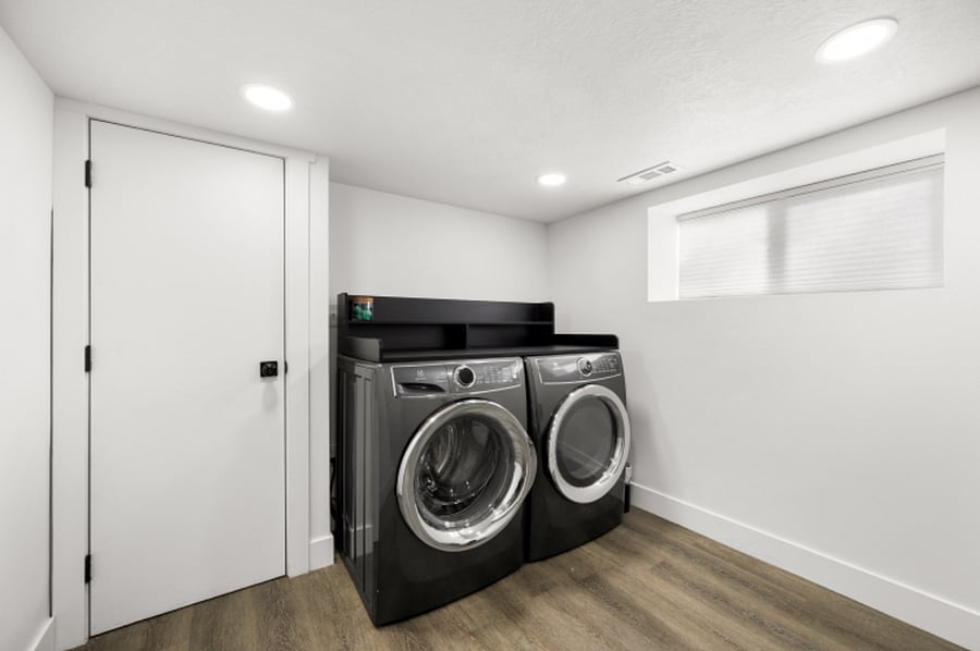Washer & Dryer