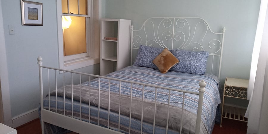 Bright, Sunny and Spacious Furnished Room