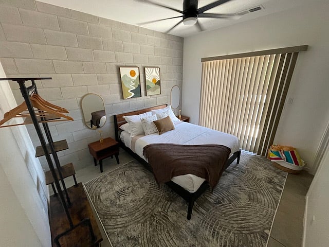 Queen Bed Downstairs