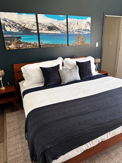 King Bed Upstairs