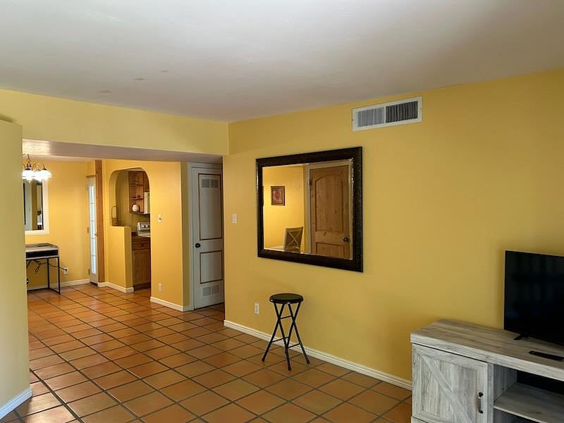 Furnished Finder property 956188_1 photo 8