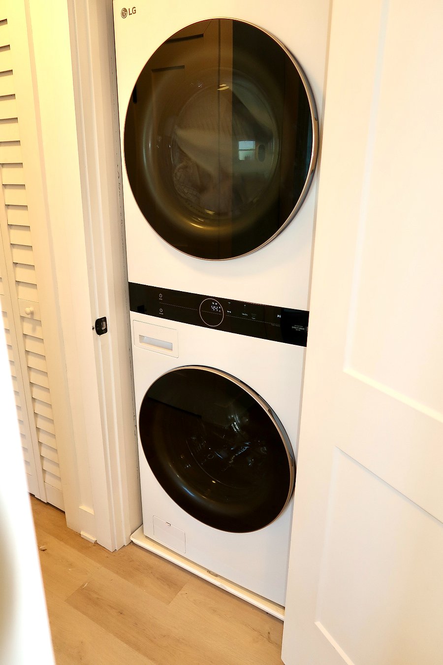 Washer/Dryer in Unit