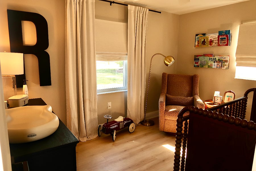 Bedroom 2 - Queen Bed