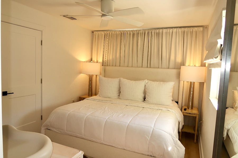 Bedroom 3 - Master - King Bed