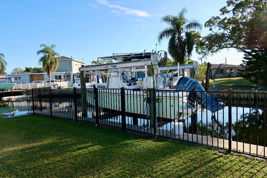 10,000 pound Boat Lift