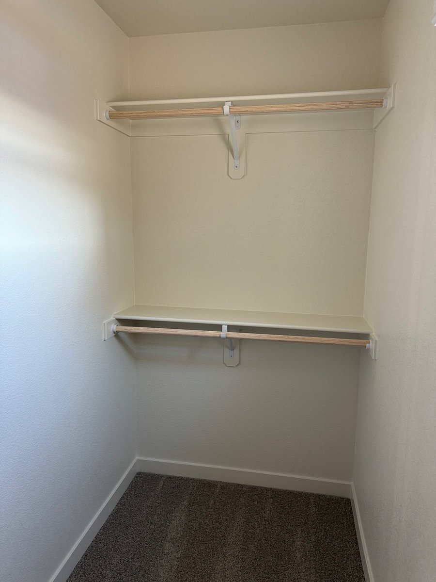 walk in closet in master