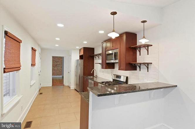 Furnished Finder property 956315_1 photo 15