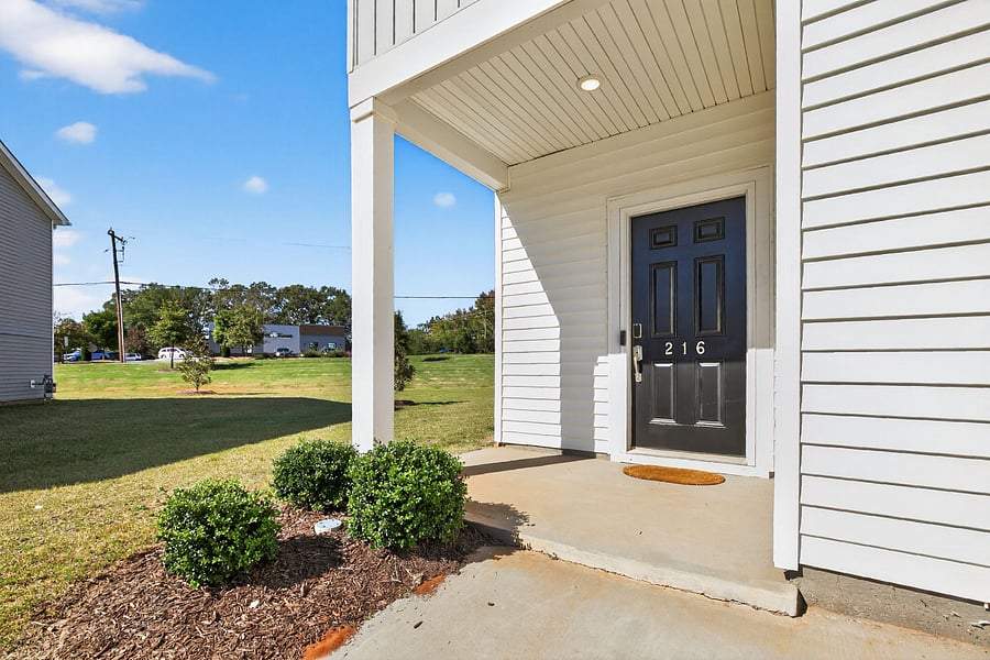 Modern Southern Charm. Beautiful Home in a Quiet Greenville Neighborhood