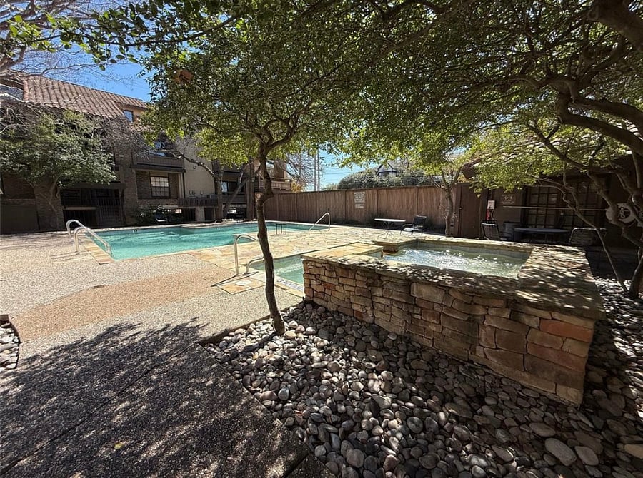 Furnished Finder property 956321_1 photo 12