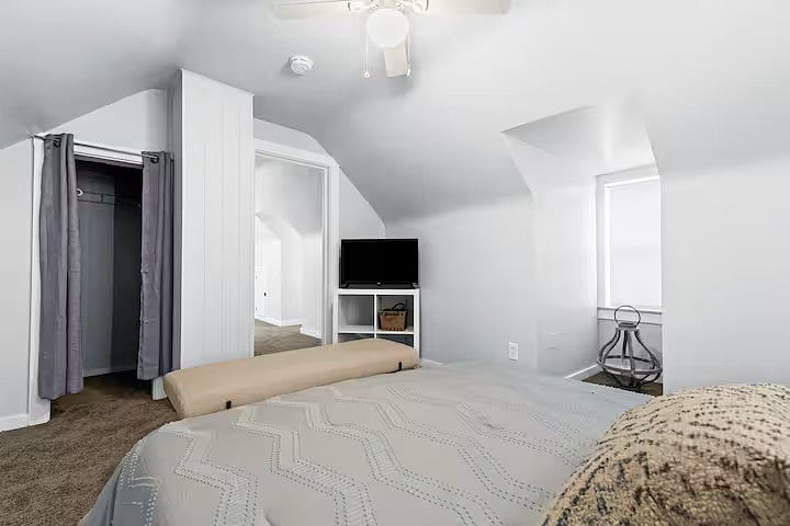 Furnished Finder property 956335_1 photo 13