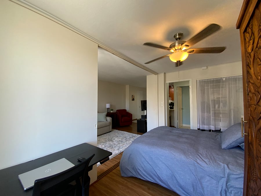 BEDROOM WITH WINDOW A/C AND DESK