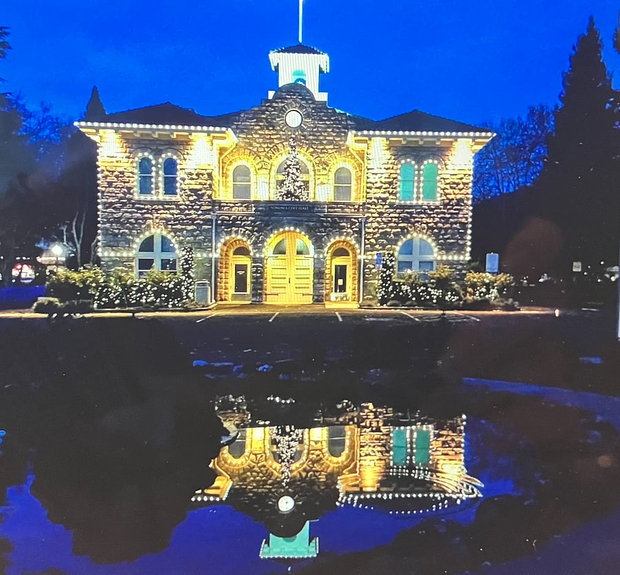 Sonoma City Hall, the heart of Sonoma just 10 minutes away