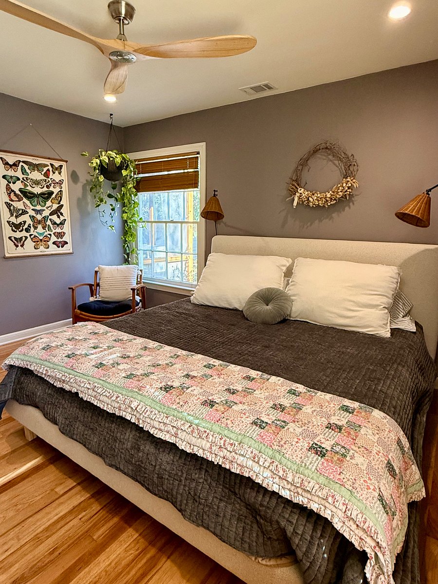 king bed