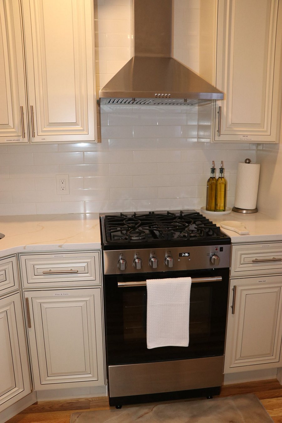 Furnished Finder property 956551_1 photo 13
