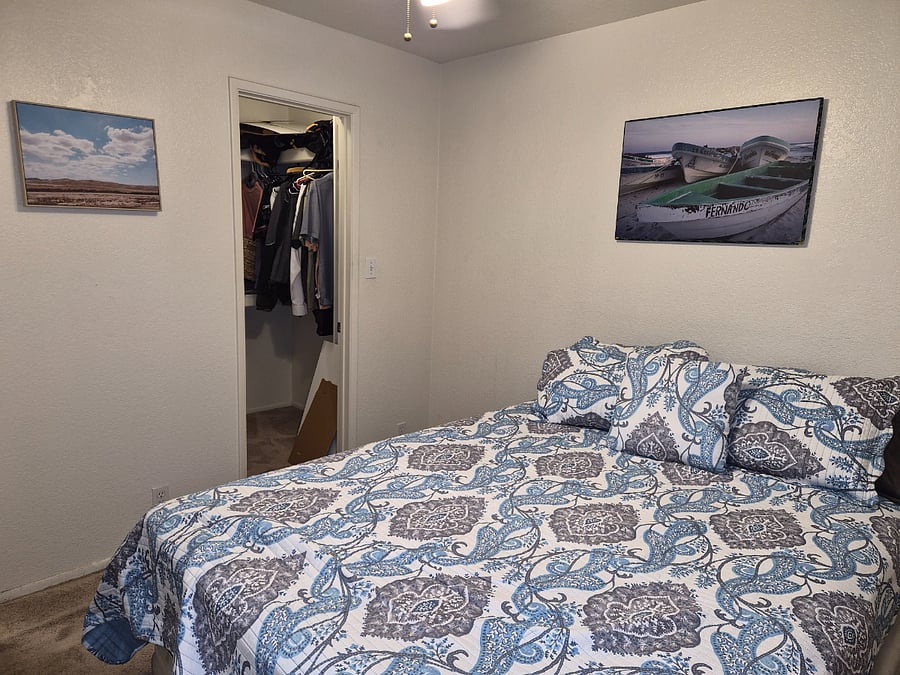 2nd bedroom