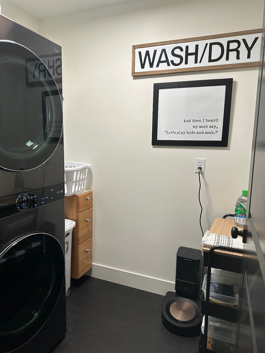 Shared laundry room on 1st floor