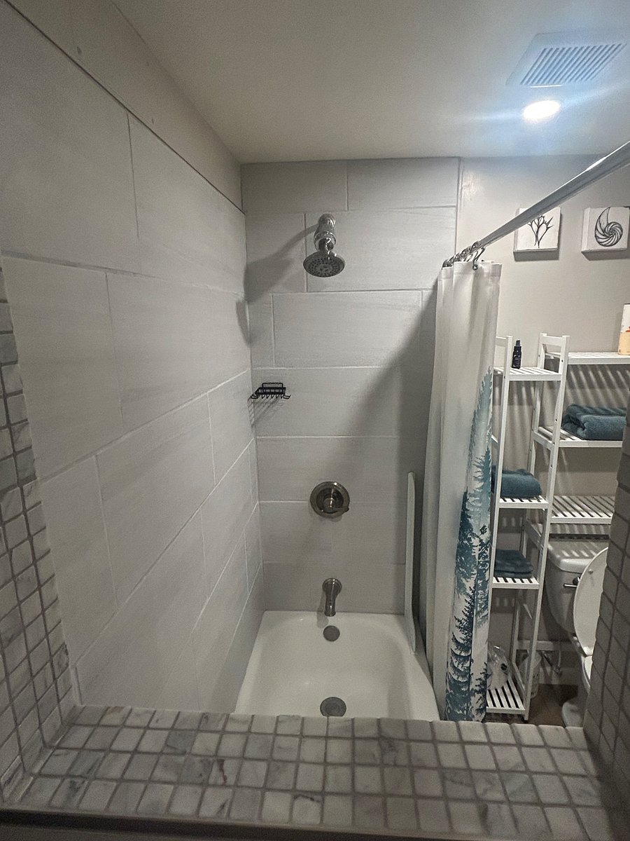 Full bath & shower