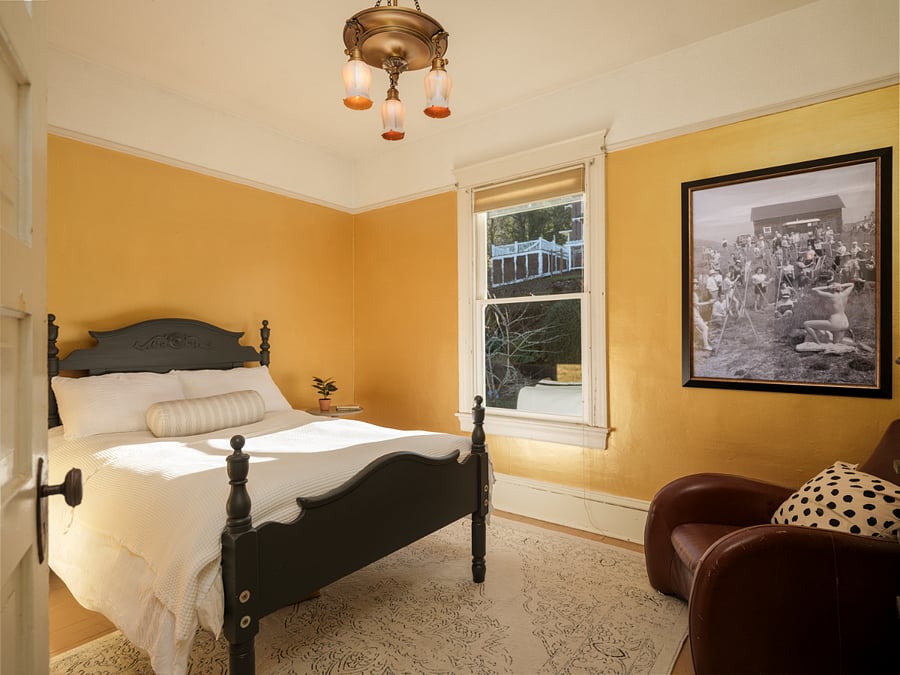 Bedroom with full/double sized bed. Southern exposure/ garden view