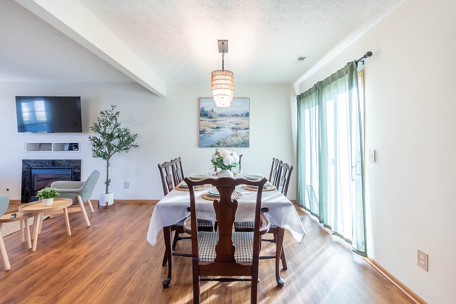 Dining room right off the kitchen.