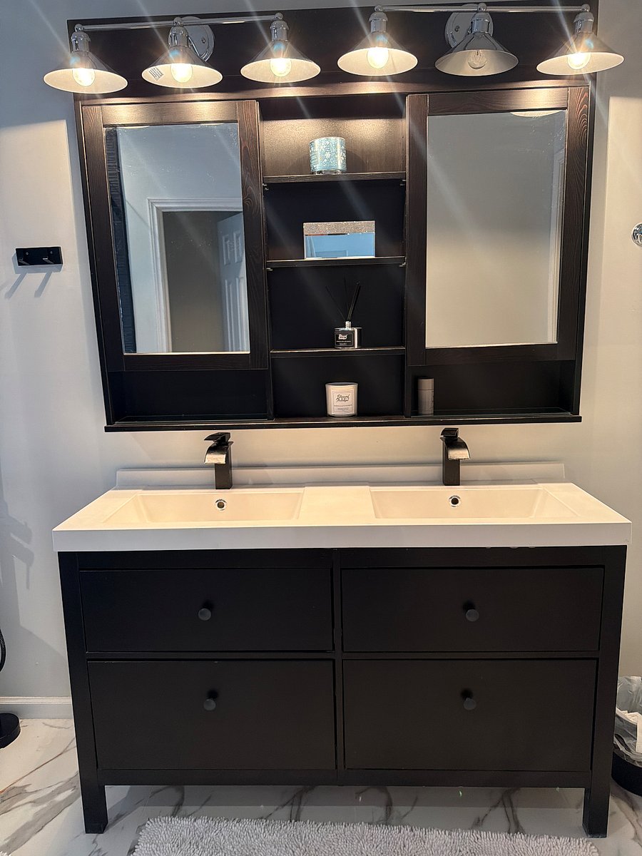 Master bath vanities