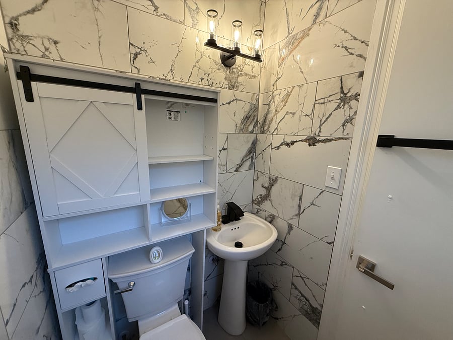 1/2 Bath Ensuite