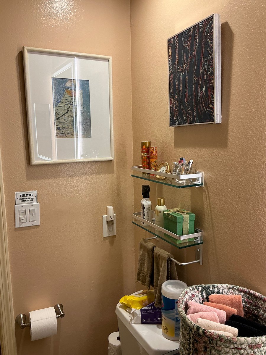 guest bathroom