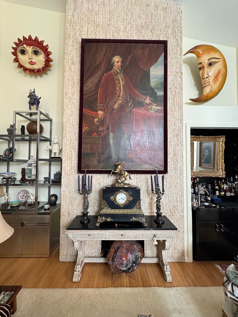 Bar, fireplace area
