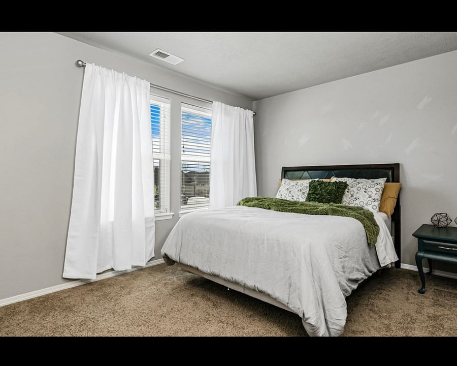 Furnished Finder property 956938_1 photo 8