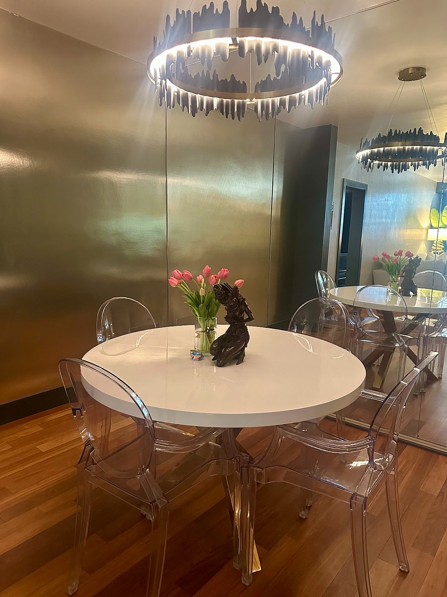 Dining area perfect for meals or working from home
