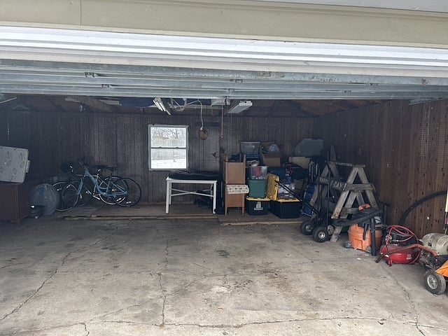 Garage with room for 1-2 cars depending on sizes