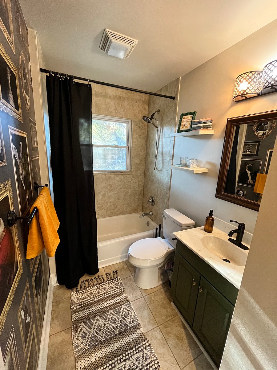 Guest bathroom