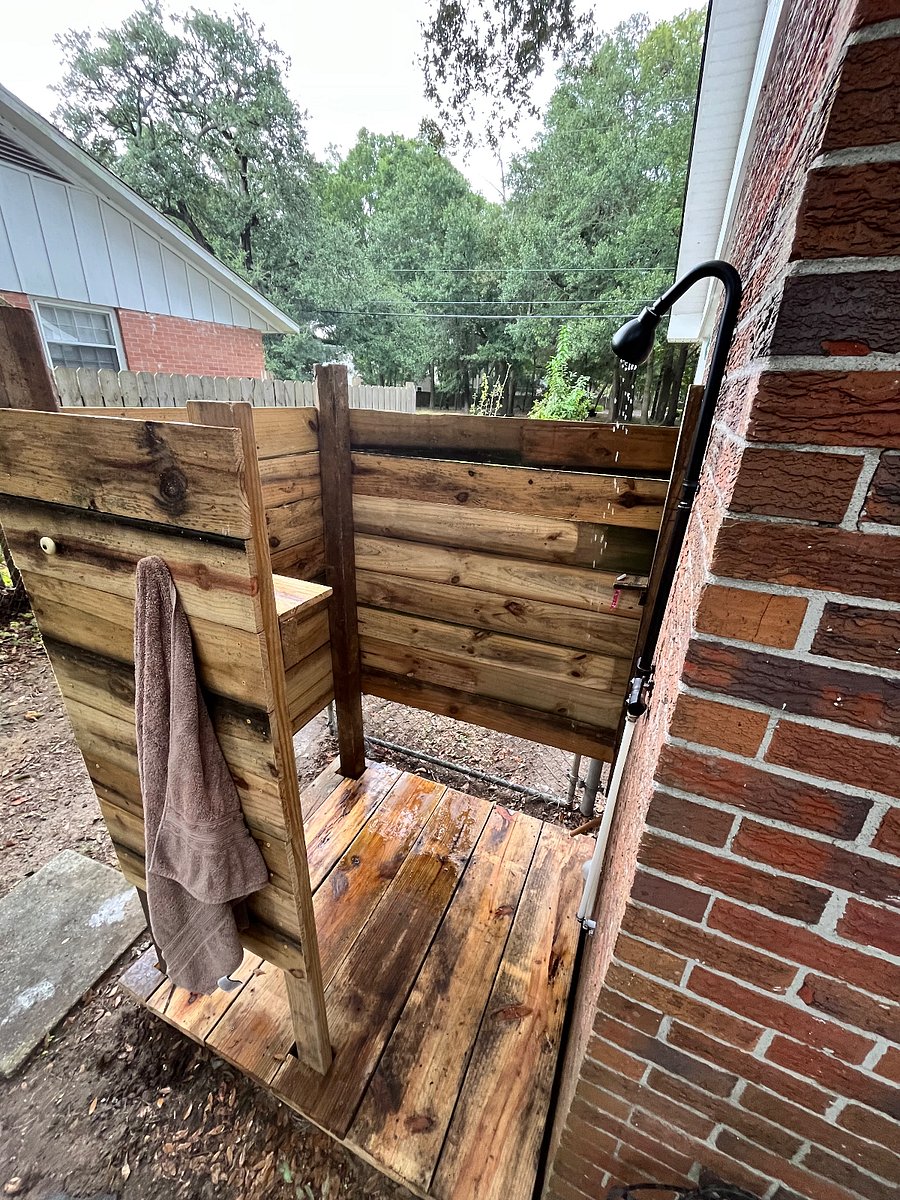 outdoor shower