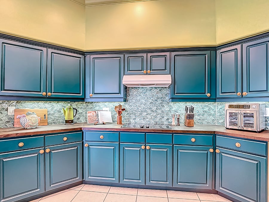 Designed for wine ours, charcuterie boards and pretending you're on a cooking show! This enormous kitchen is very well stocked with everything you need to put Gordan Ramsey to shame :)