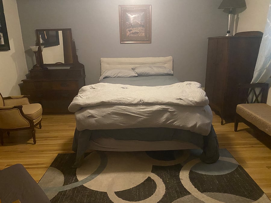 Main bed room full bed, very large closet, sheets, blankets pillows all as seen in photo