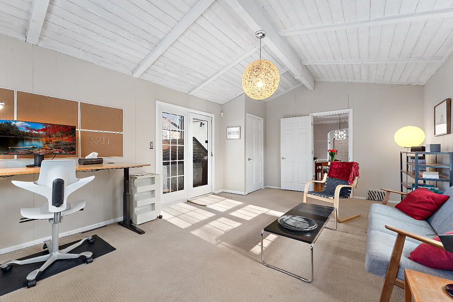 Sun room/ office